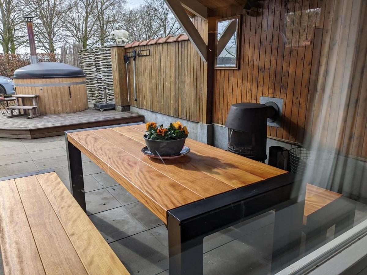 Chalet "Het Biggetje" Hottub - Sauna Volkel Екстериор снимка
